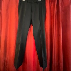 PREOWNED | Haggar Black Dress Pants – Size 32x30 – Classic Fit
